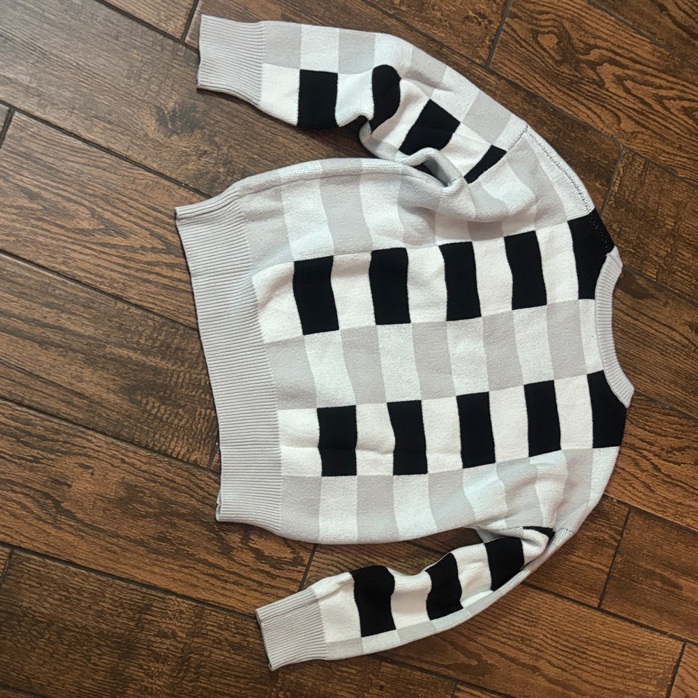 Checkerboard Knit Sweater in Black and Light Gray - Picture 3 of 3